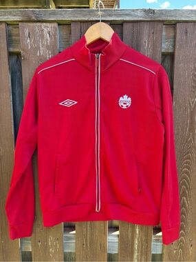 Umbro Team Canada Red Zip-Front Track Jacket Mens Small